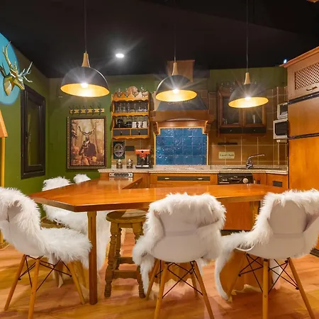 Penthouse In The Clouds & Parking Apartamento *
